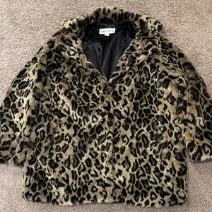 Ava & Viv Women's Leopard Print Faux Fur Coat